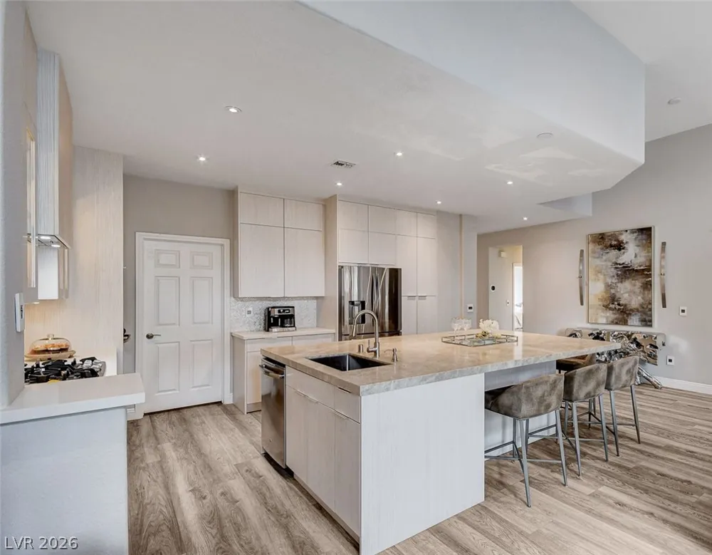 1913 Summer Pine Court #102 Las Vegas, NV 89134