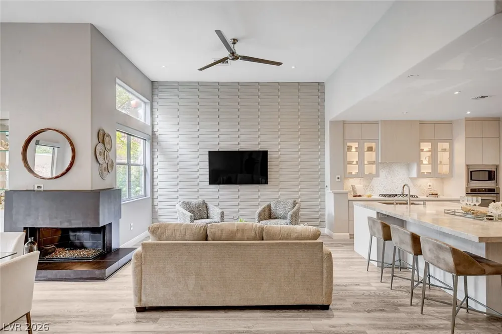 1913 Summer Pine Court #102 Las Vegas, NV 89134
