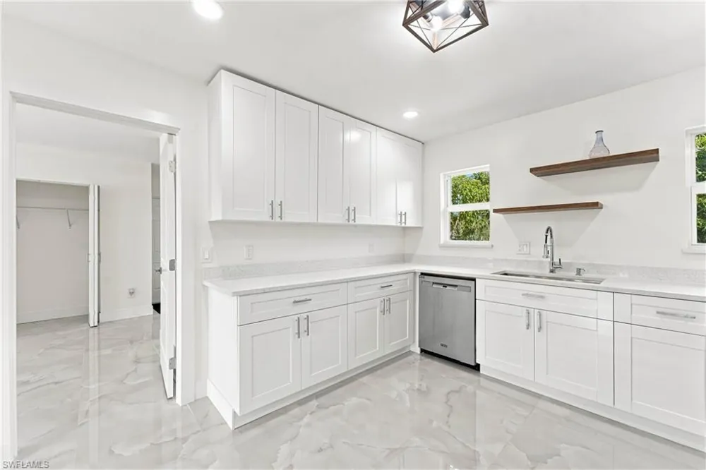 5341 Martin Street Naples, FL 34113