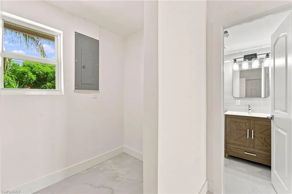 5341 Martin Street Naples, FL 34113