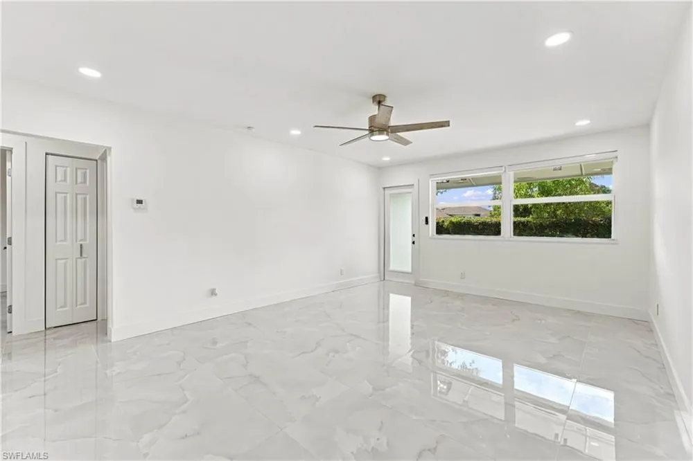 5341 Martin Street Naples, FL 34113