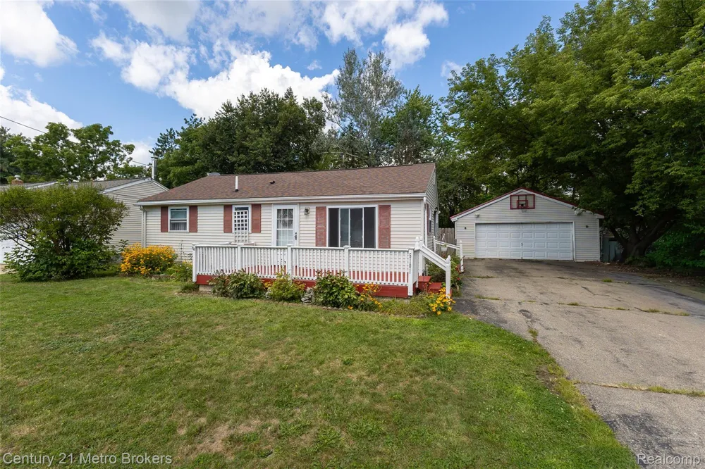 5101 Marilyn Drive Genesee Charter Township, MI 48506