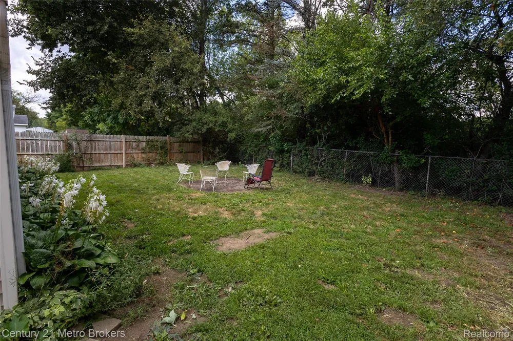 5101 Marilyn Drive Genesee Charter Township, MI 48506