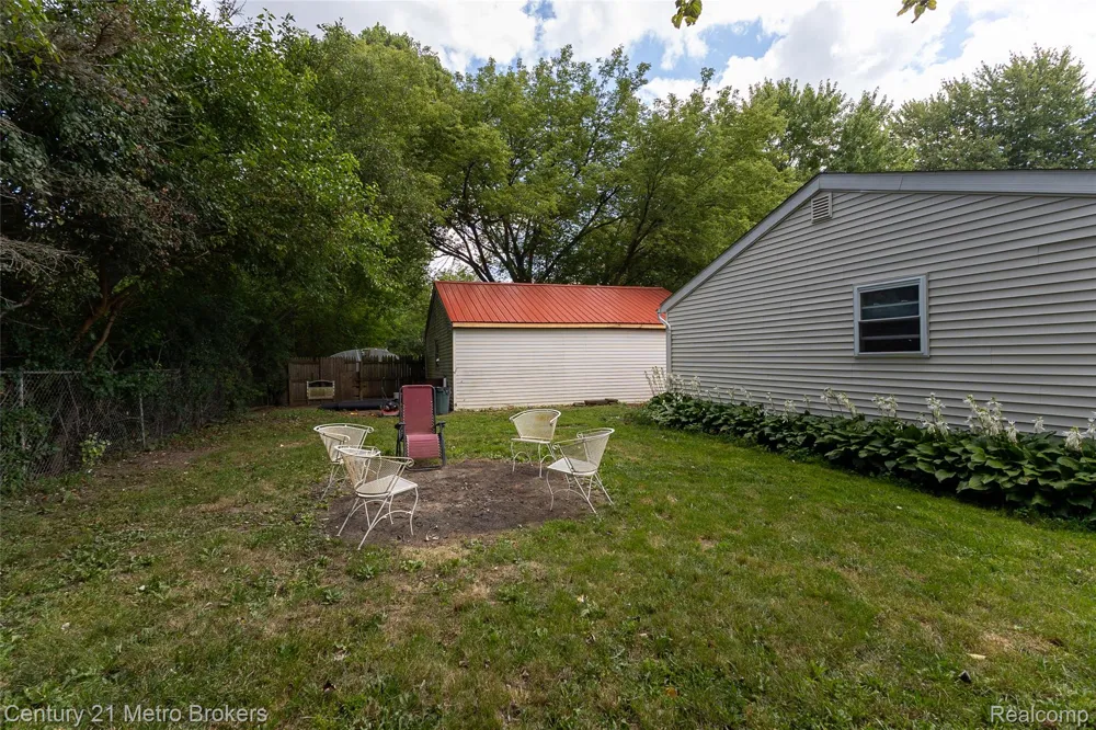 5101 Marilyn Drive Genesee Charter Township, MI 48506