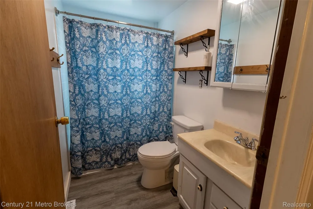 5101 Marilyn Drive Genesee Charter Township, MI 48506