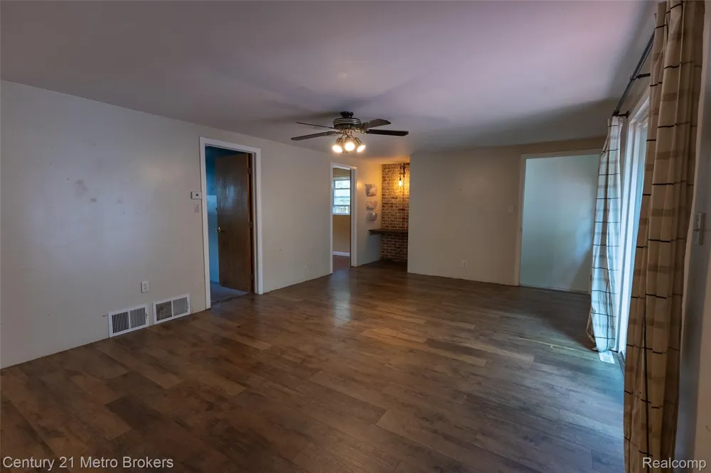 5101 Marilyn Drive Genesee Charter Township, MI 48506