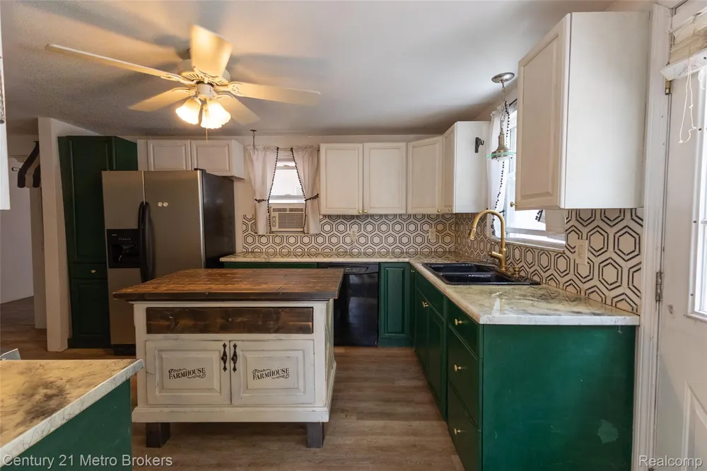 5101 Marilyn Drive Genesee Charter Township, MI 48506