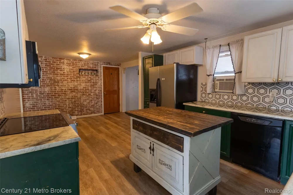 5101 Marilyn Drive Genesee Charter Township, MI 48506
