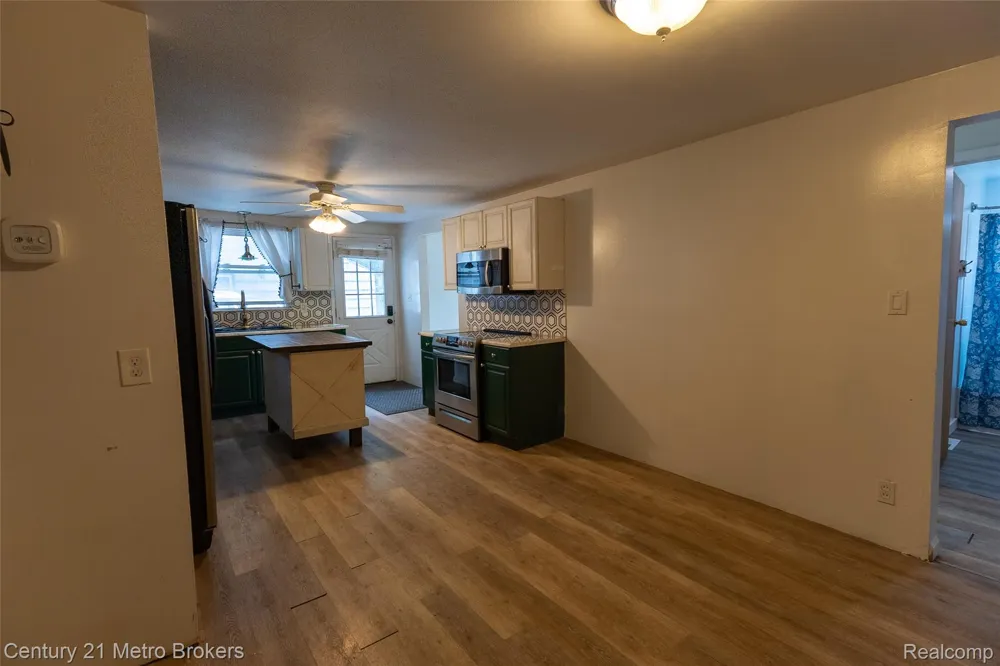 5101 Marilyn Drive Genesee Charter Township, MI 48506