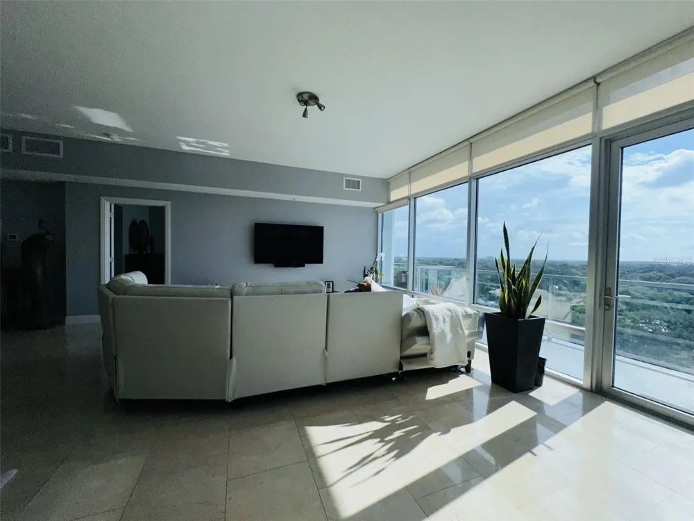 101 S EOLA DRIVE #1203 Orlando, FL 32801