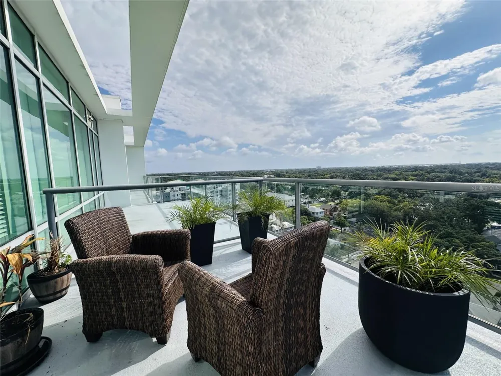 101 S EOLA DRIVE #1203 Orlando, FL 32801