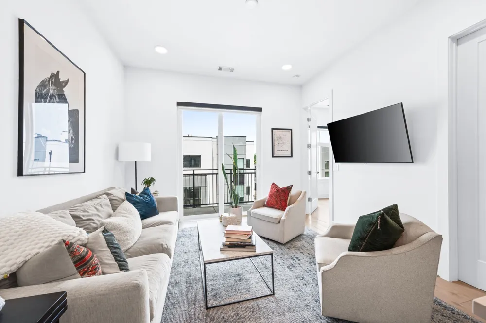 1125 10th Ave #311 Nashville, TN 37208