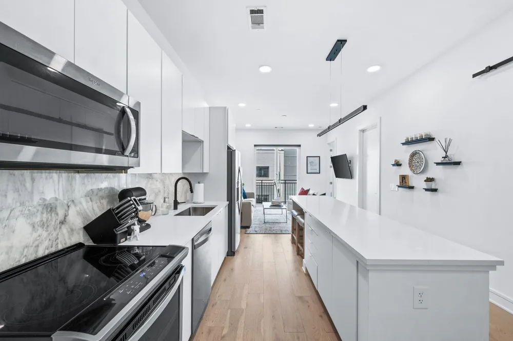 1125 10th Ave #311 Nashville, TN 37208