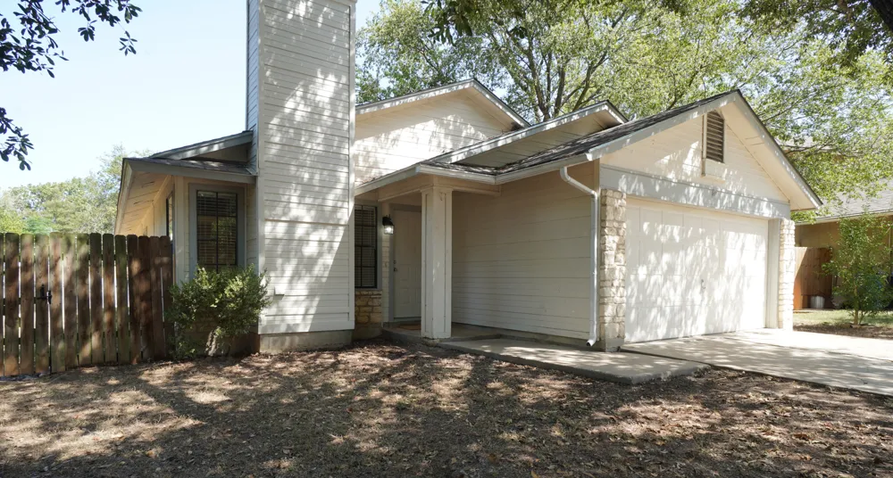 2626 PIPING ROCK TRAIL Austin, TX 78748