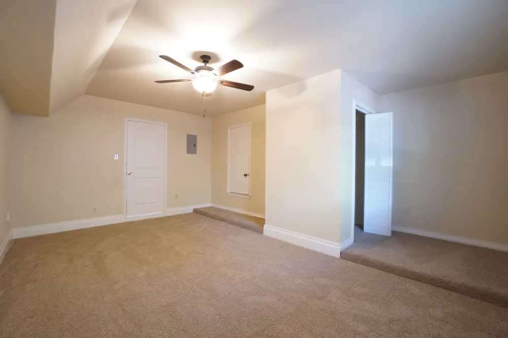 2626 PIPING ROCK TRAIL Austin, TX 78748