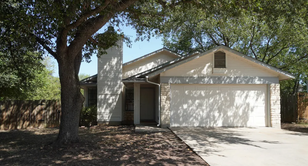 2626 PIPING ROCK TRAIL Austin, TX 78748