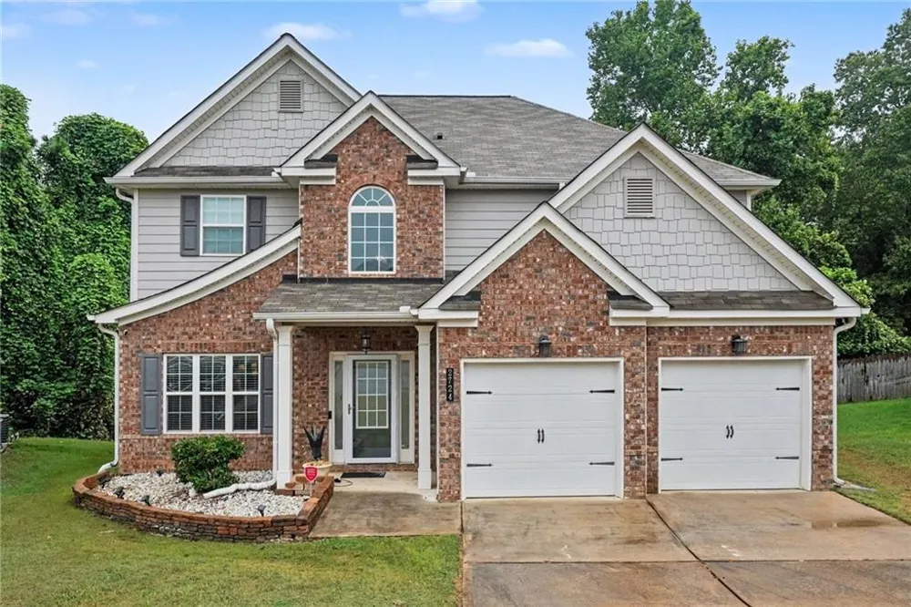 2724 Trey Court Ellenwood, GA 30294