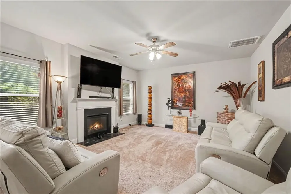 2724 Trey Court Ellenwood, GA 30294