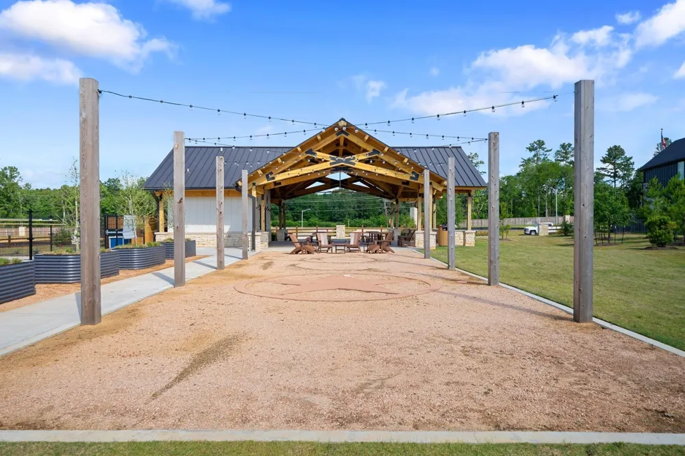 646 Amber Falls Drive Montgomery, TX 77356