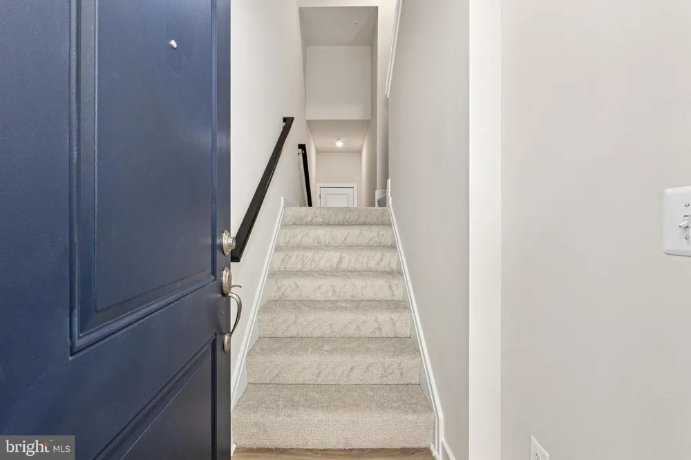 20804 CLOONGEE TERRACE Dulles, VA 20166