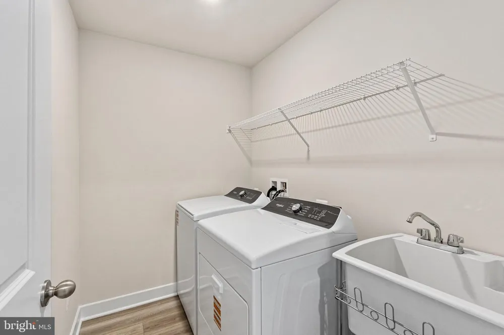 20804 CLOONGEE TERRACE Dulles, VA 20166