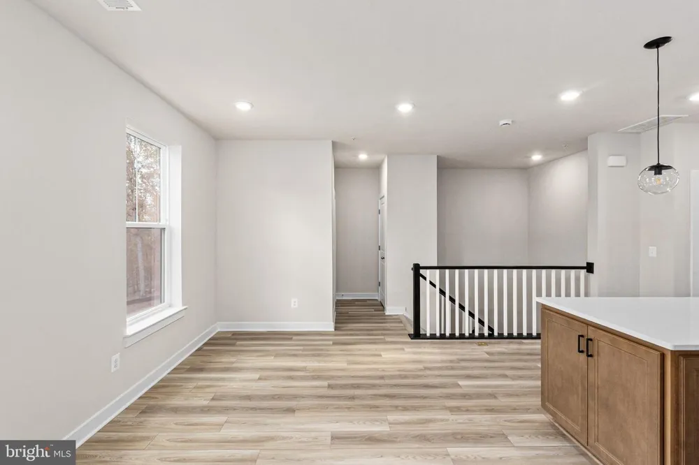 20804 CLOONGEE TERRACE Dulles, VA 20166