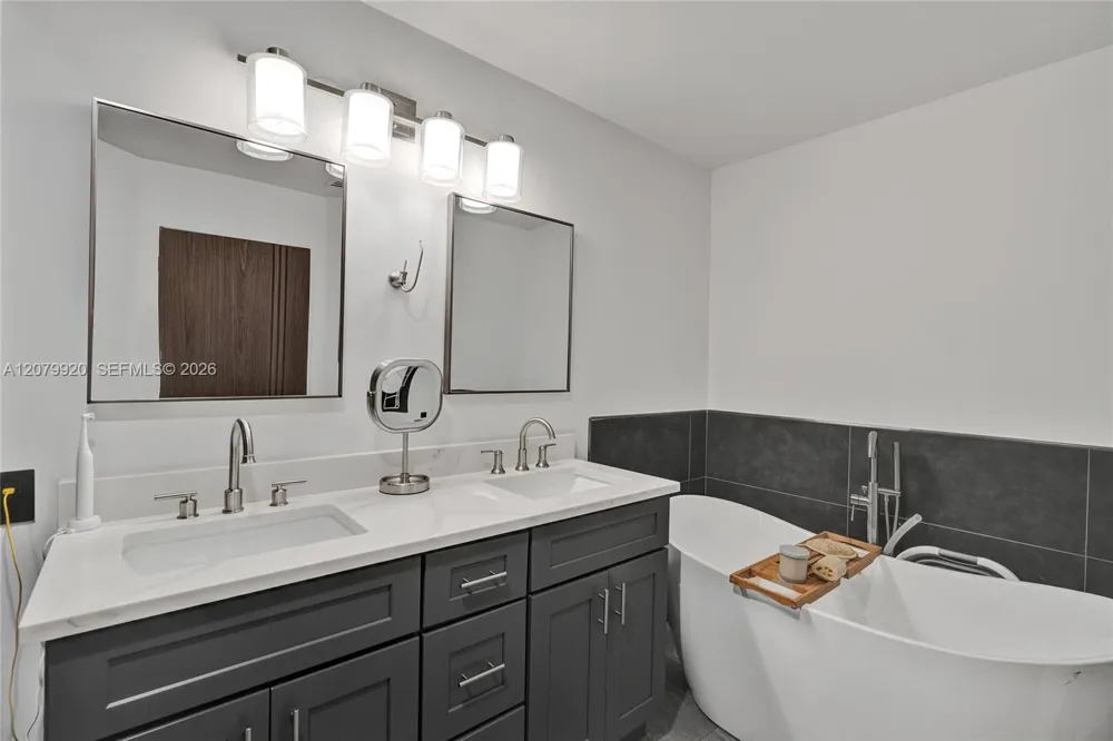 191 Alhambra Way Weston, FL 33326