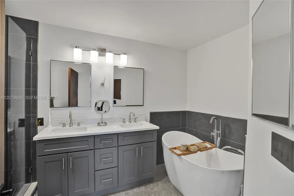 191 Alhambra Way Weston, FL 33326