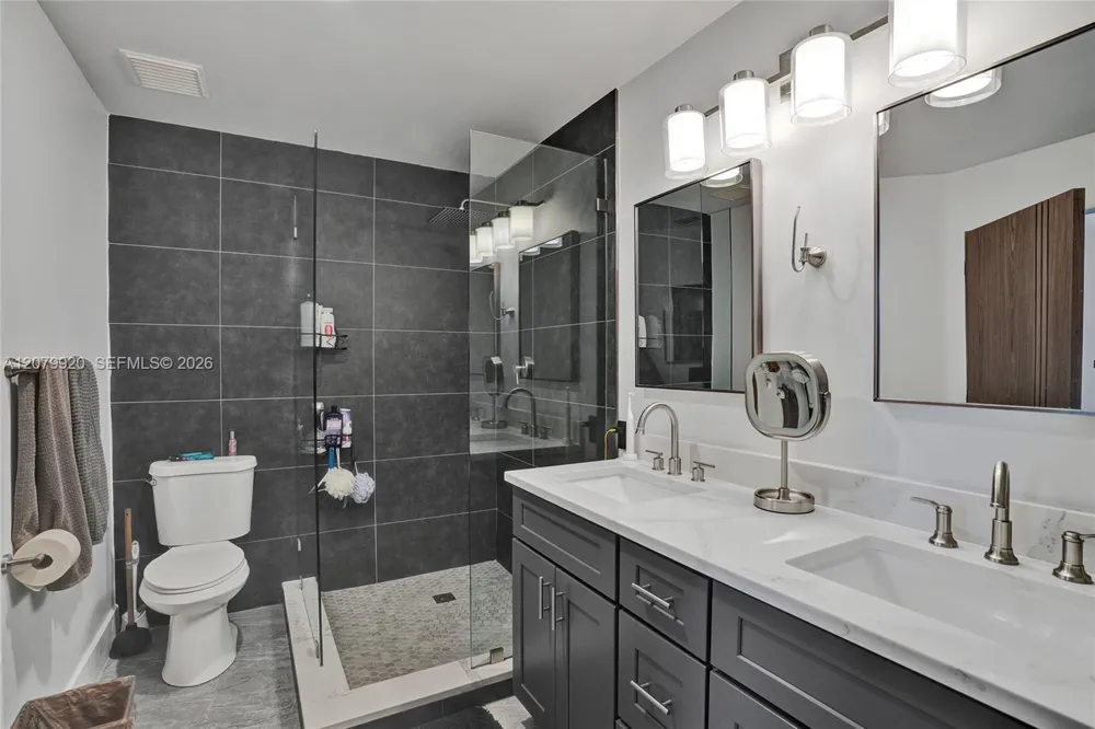 191 Alhambra Way Weston, FL 33326