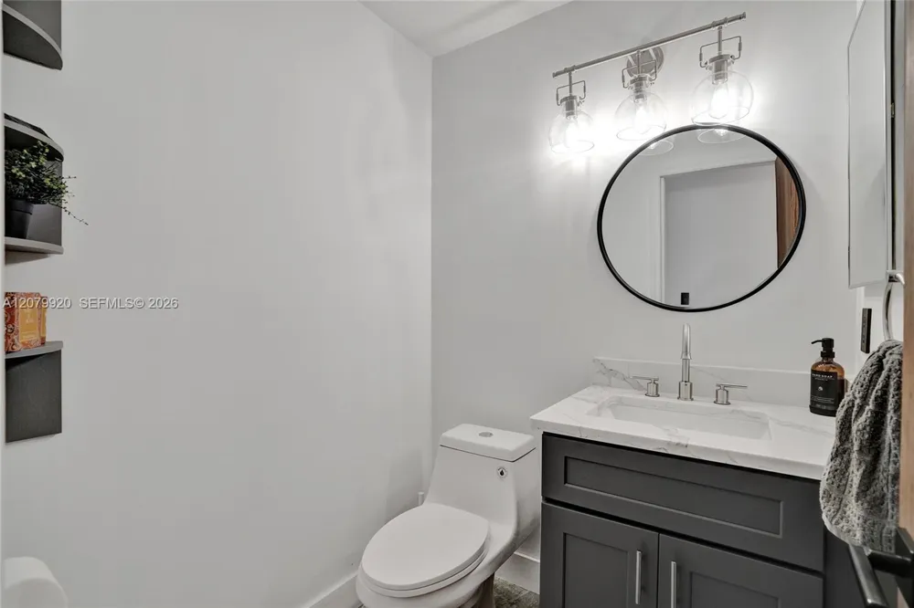 191 Alhambra Way Weston, FL 33326