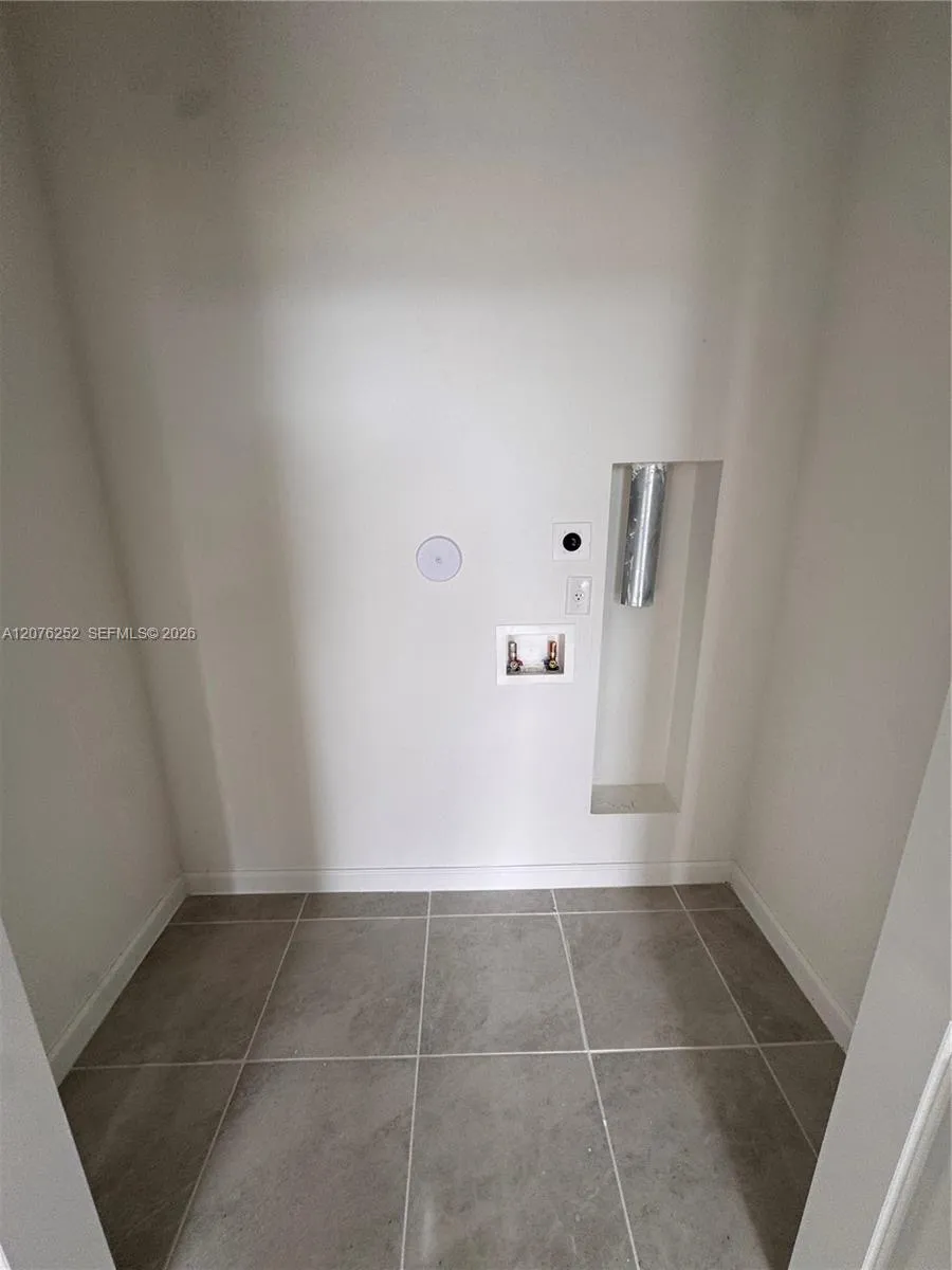 194 SE 10th Ct Florida City, FL 33034