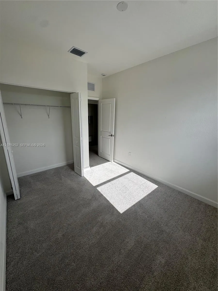 194 SE 10th Ct Florida City, FL 33034