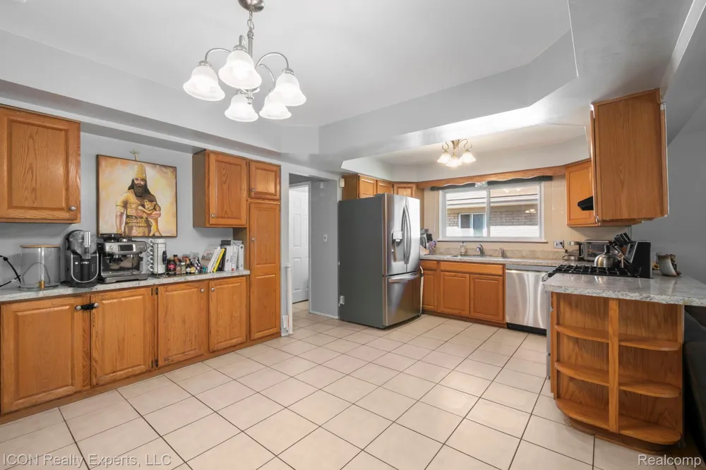3053 Belcher Drive Sterling Heights City, MI 48310