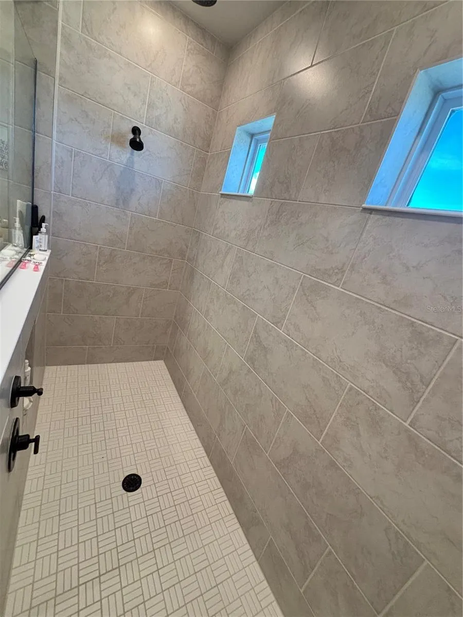 13186 MAGNOLIA VALLEY DRIVE Clermont, FL 34711