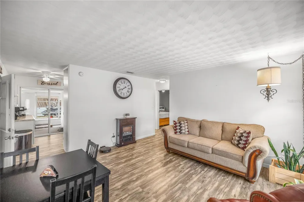 3290 E GRIFFIN STREET Inverness, FL 34453