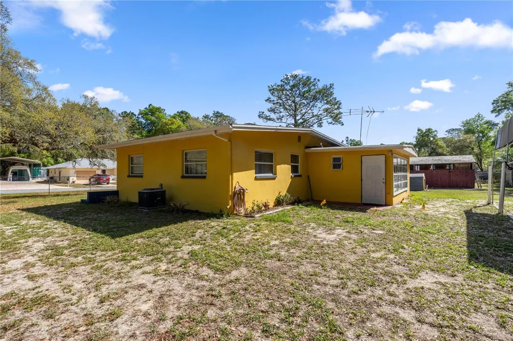 3290 E GRIFFIN STREET Inverness, FL 34453