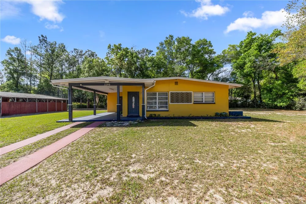 3290 E GRIFFIN STREET Inverness, FL 34453