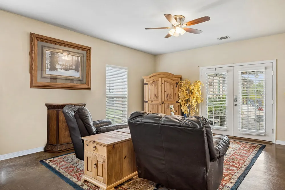 2430 Savanna Circle Midlothian, TX 76065