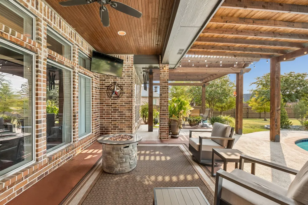 2430 Savanna Circle Midlothian, TX 76065