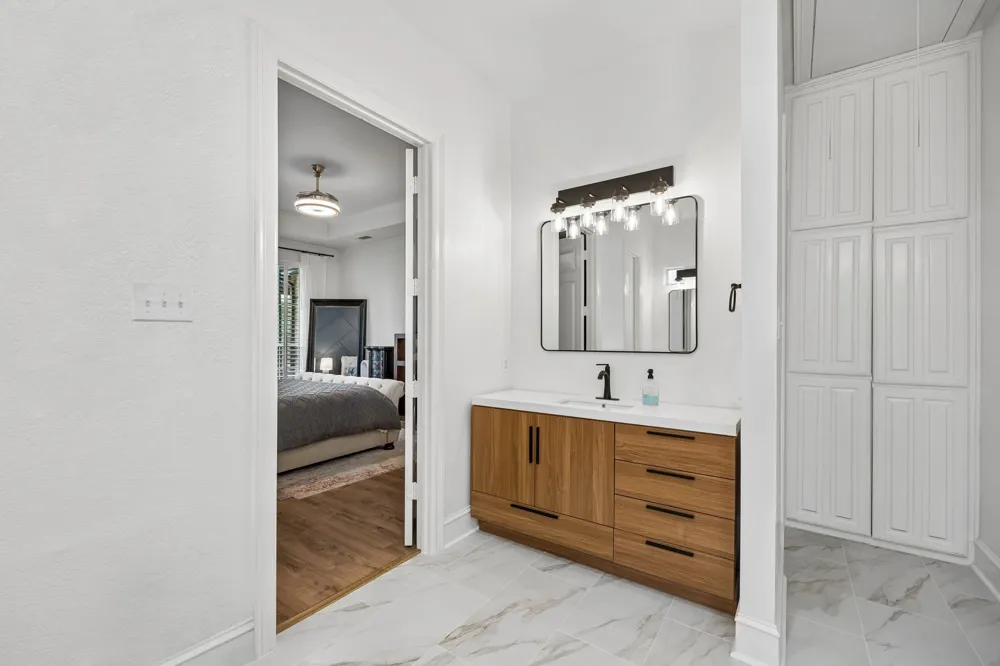 2430 Savanna Circle Midlothian, TX 76065