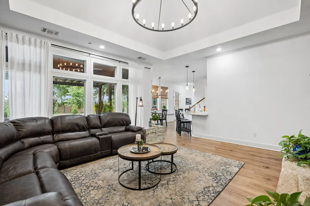 2430 Savanna Circle Midlothian, TX 76065