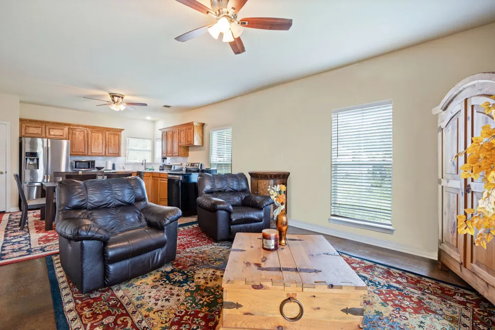2430 Savanna Circle Midlothian, TX 76065