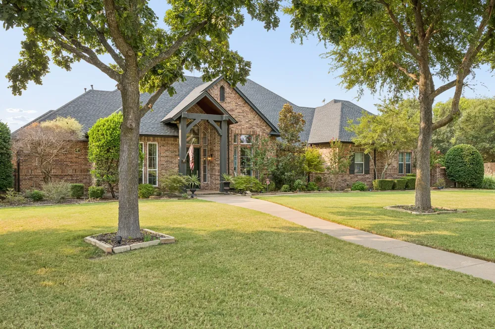 2430 Savanna Circle Midlothian, TX 76065