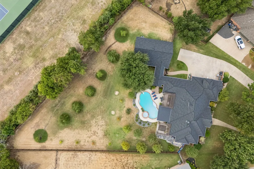 2430 Savanna Circle Midlothian, TX 76065