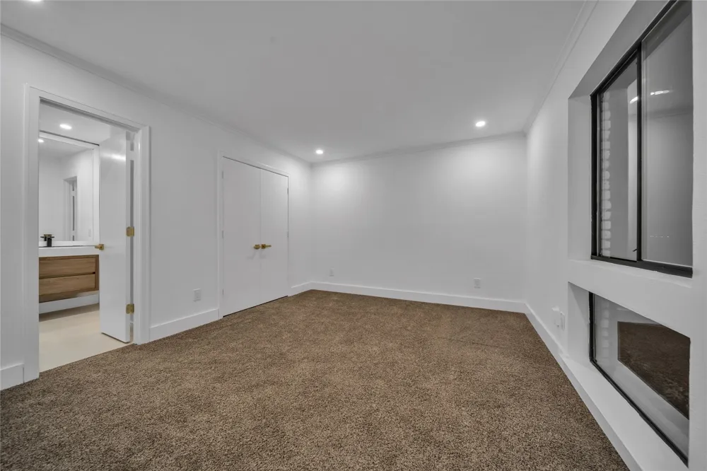 7001 Rocky Top Circle Dallas, TX 75252