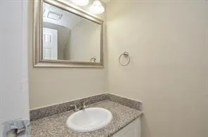 11710 Southlake Drive #22 Houston, TX 77077