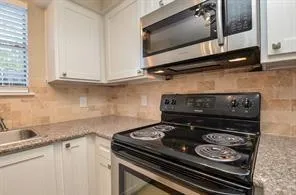 11710 Southlake Drive #22 Houston, TX 77077
