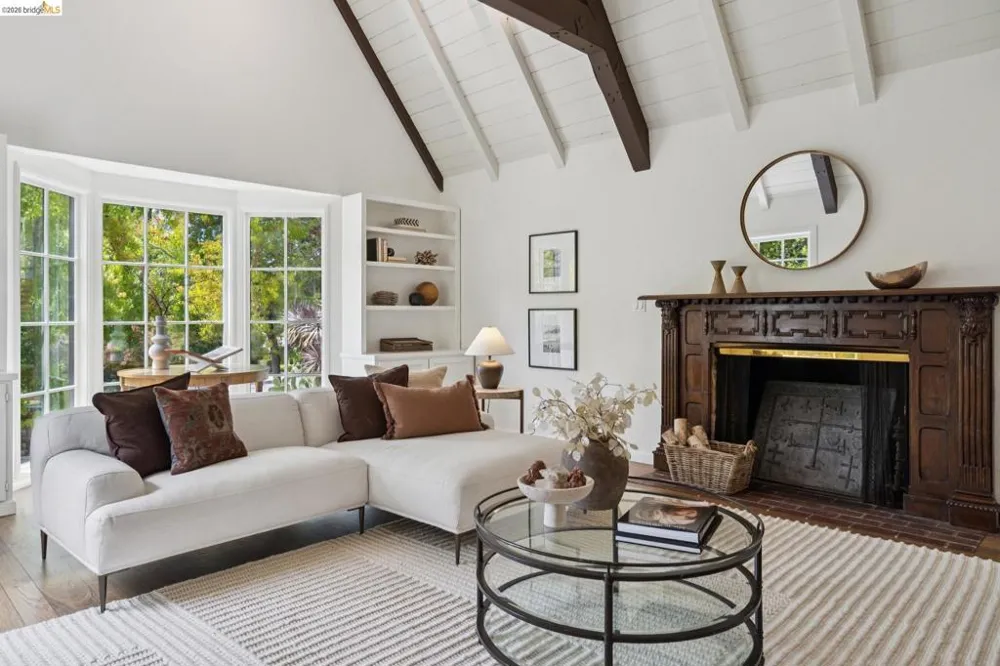 312 Saint James Drive Piedmont, CA 94611