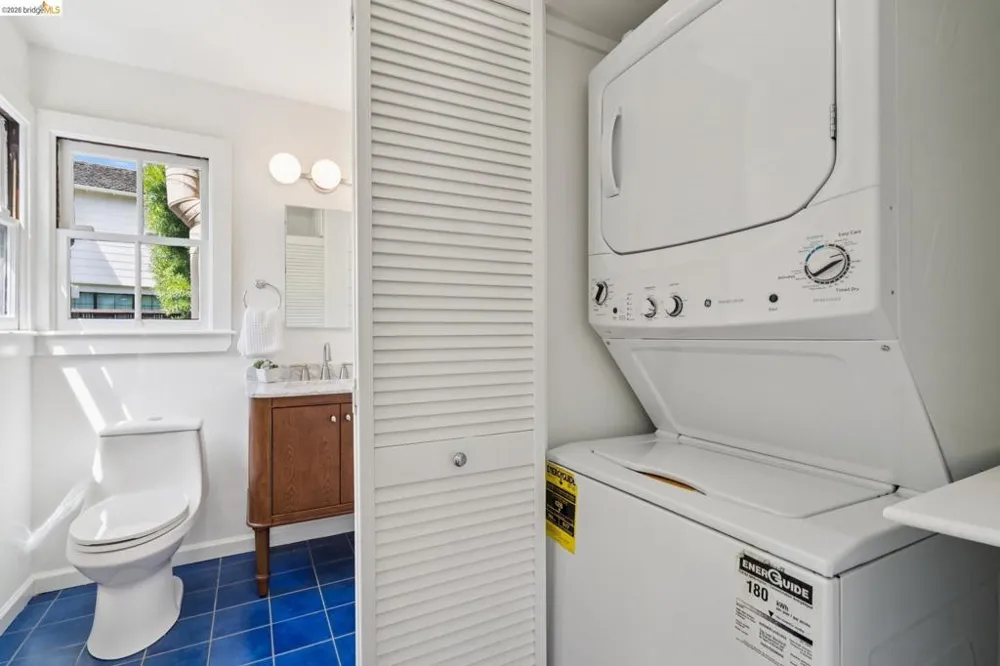 312 Saint James Drive Piedmont, CA 94611