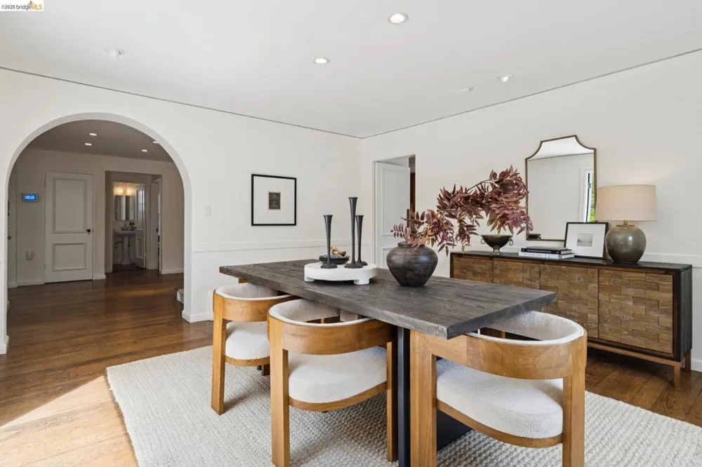 312 Saint James Drive Piedmont, CA 94611